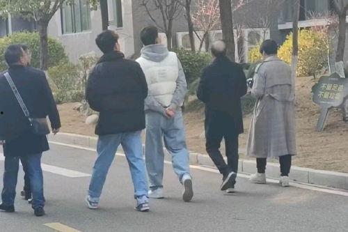 吃瓜网红事件图片高清,揭秘网络舆论背后的真相  第2张